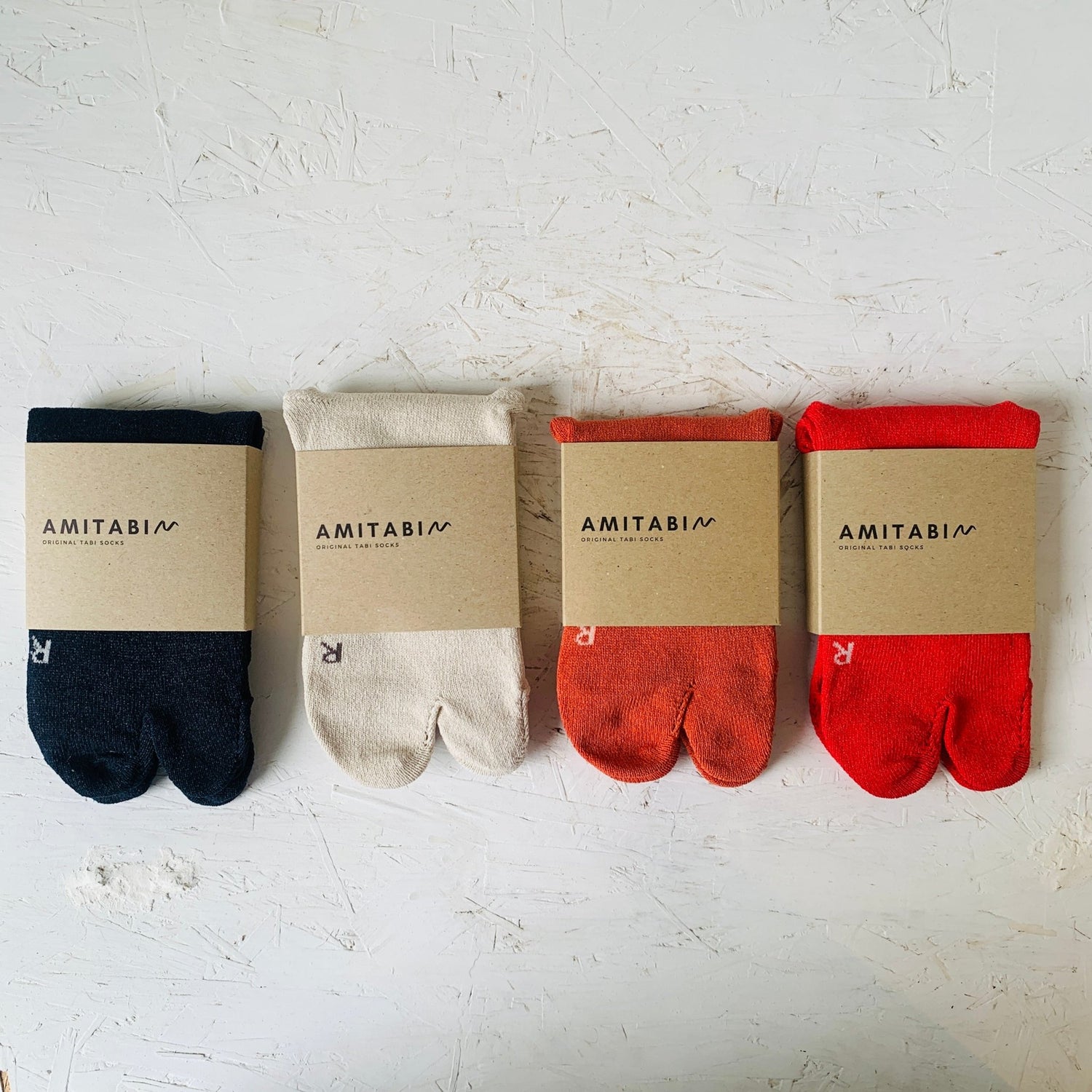 AMITABI Washi Tabi Socks - Taiko Co. Ltd. - MIKAFleurhome goods