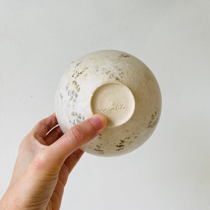 Katakuchi Bowl (Makiko Hicher) - MIKAFleurHardgoods