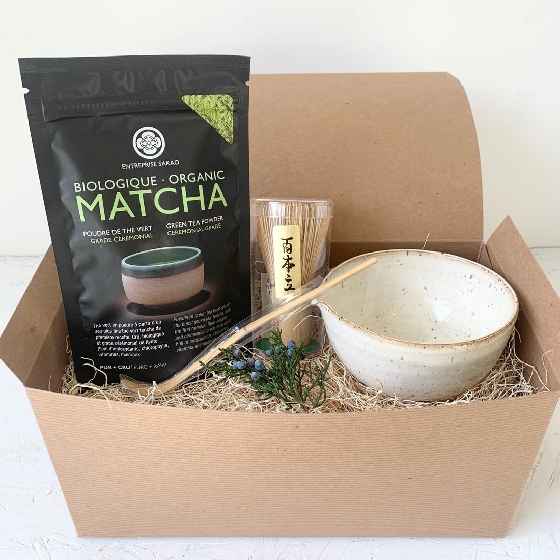 Matcha Gift Set for Tea lover (with box and juniper leaf) - MIKAFleurGift Set