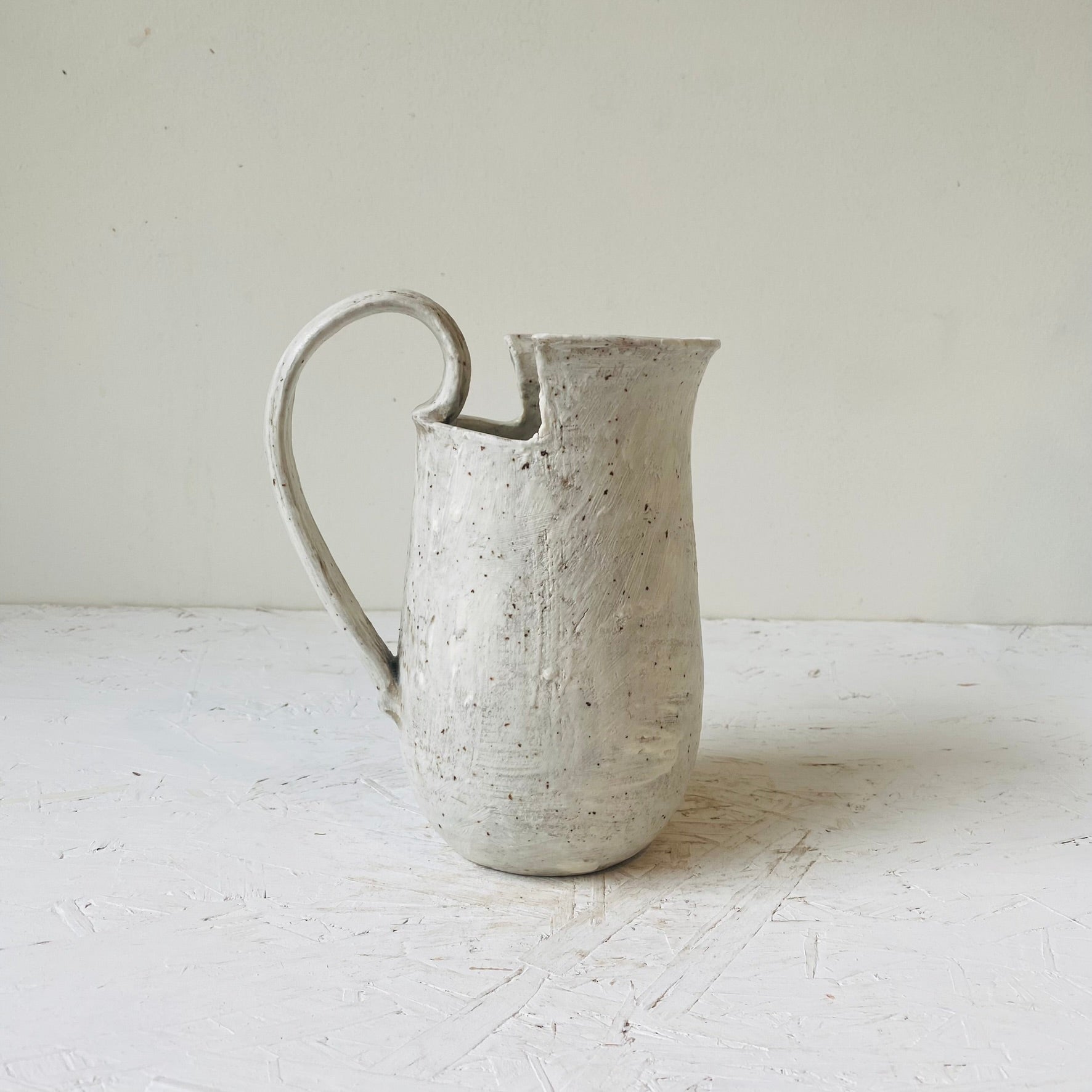 MIKA’S HANDMADE KOHIKI JUG - MIKAFleurHardgoods