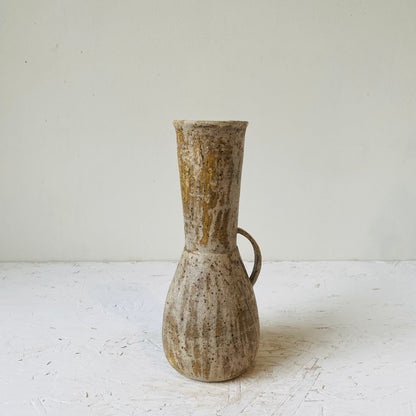 MIKA’S HANDMADE KOHIKI VASE - MIKAFleurHardgoods