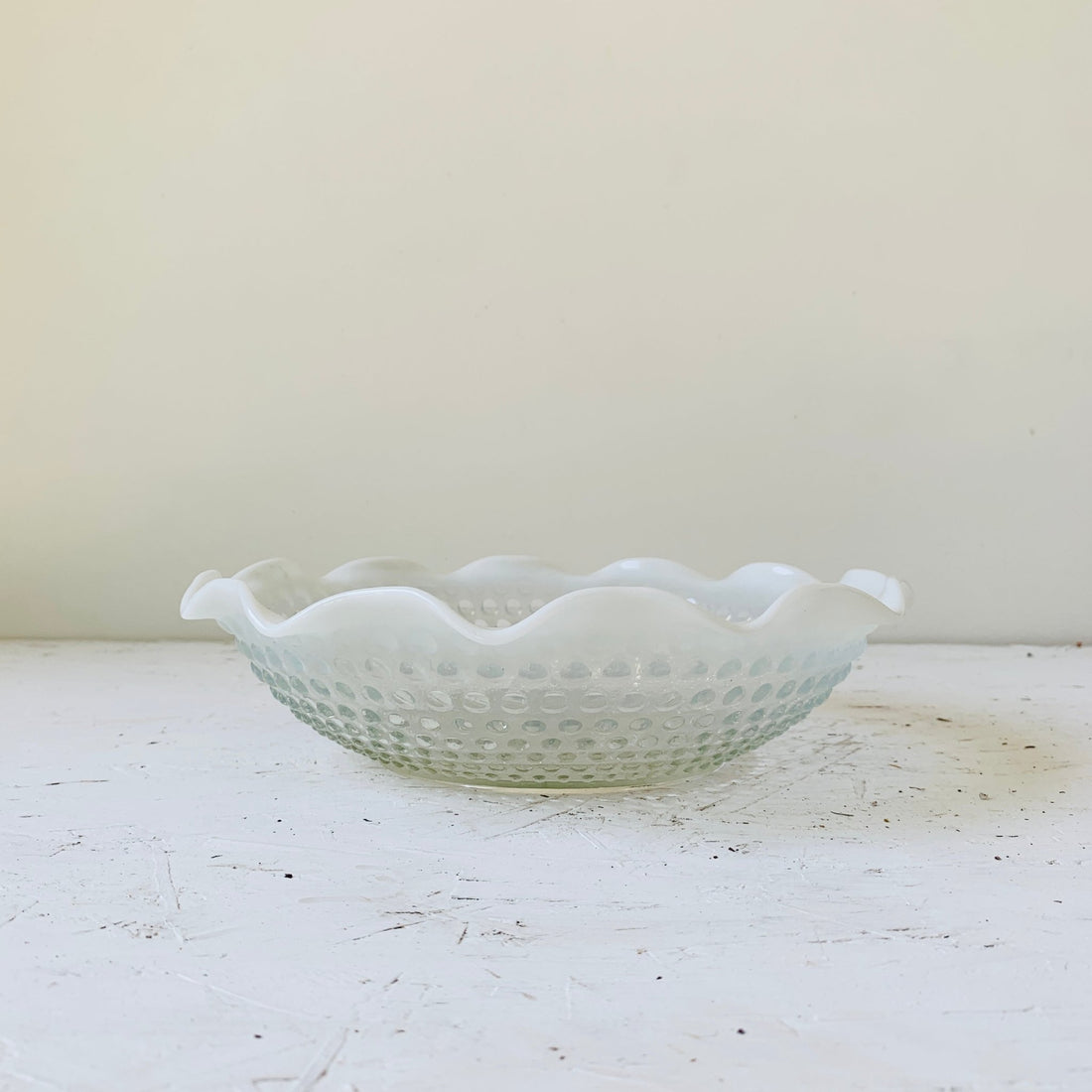 Moonstone round crimped bowl - MIKAFleur