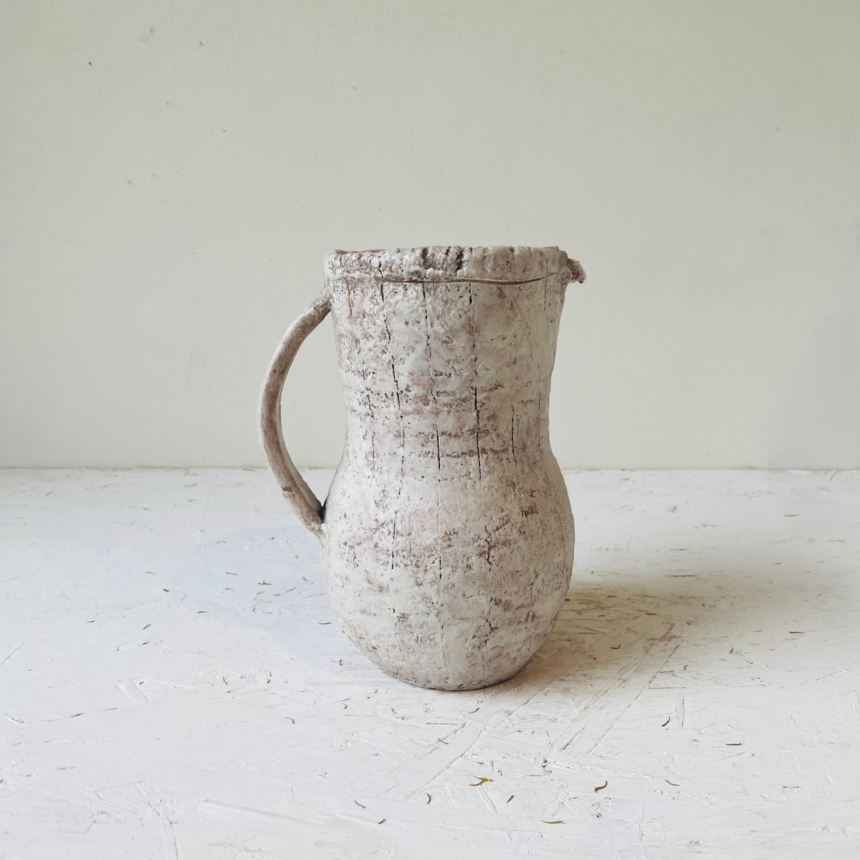 White Jug - Satoshi Yoshikawa - MIKAFleurHardgoods